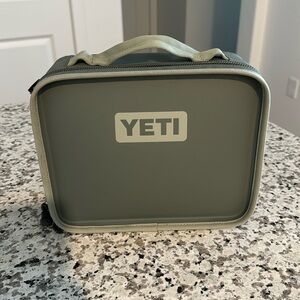 Yeti Day Trip Lunch Box - Like New!